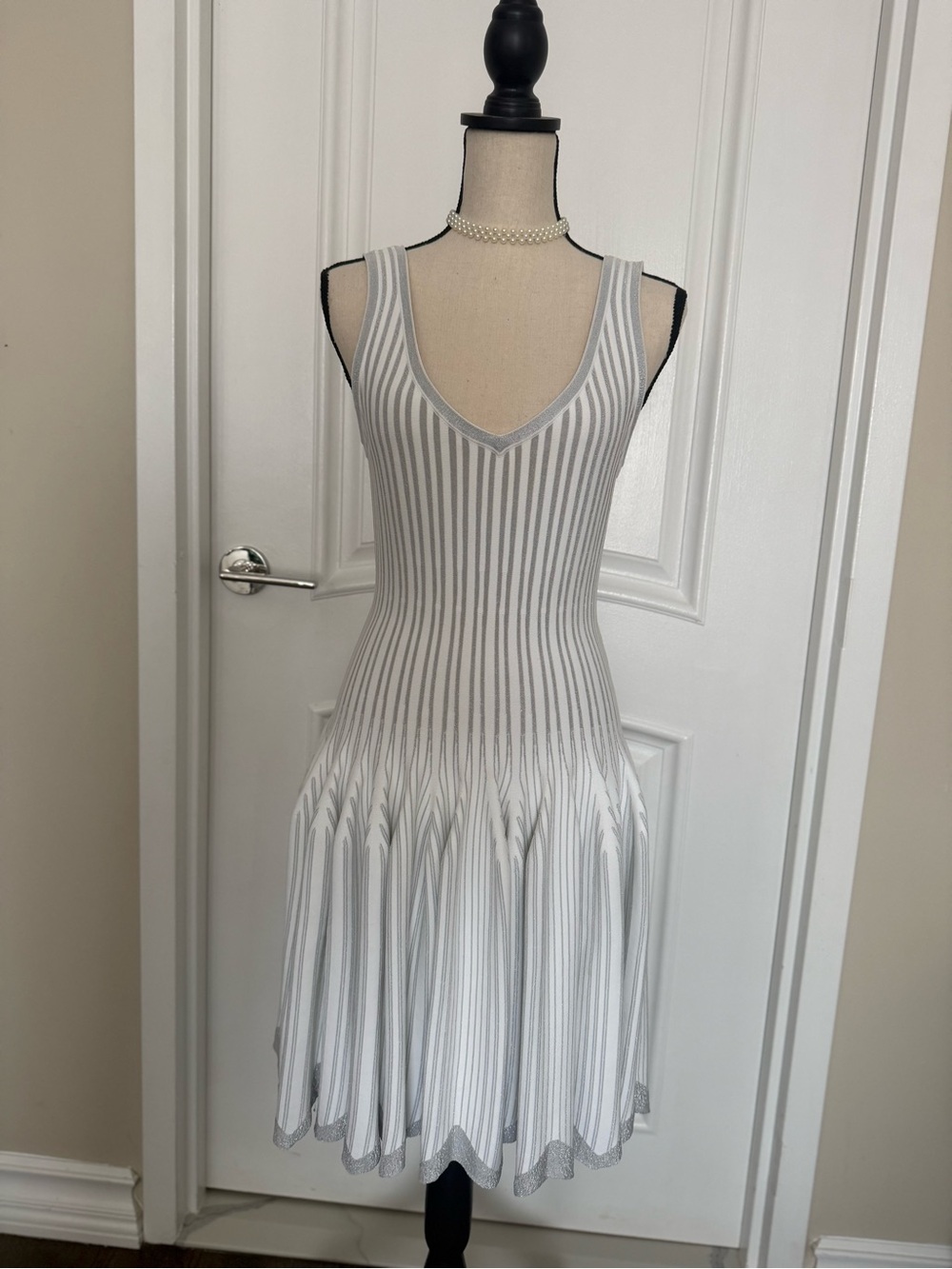 Alaia White and silver Striped V-Neck Knit Dress - Picture 2 of 7